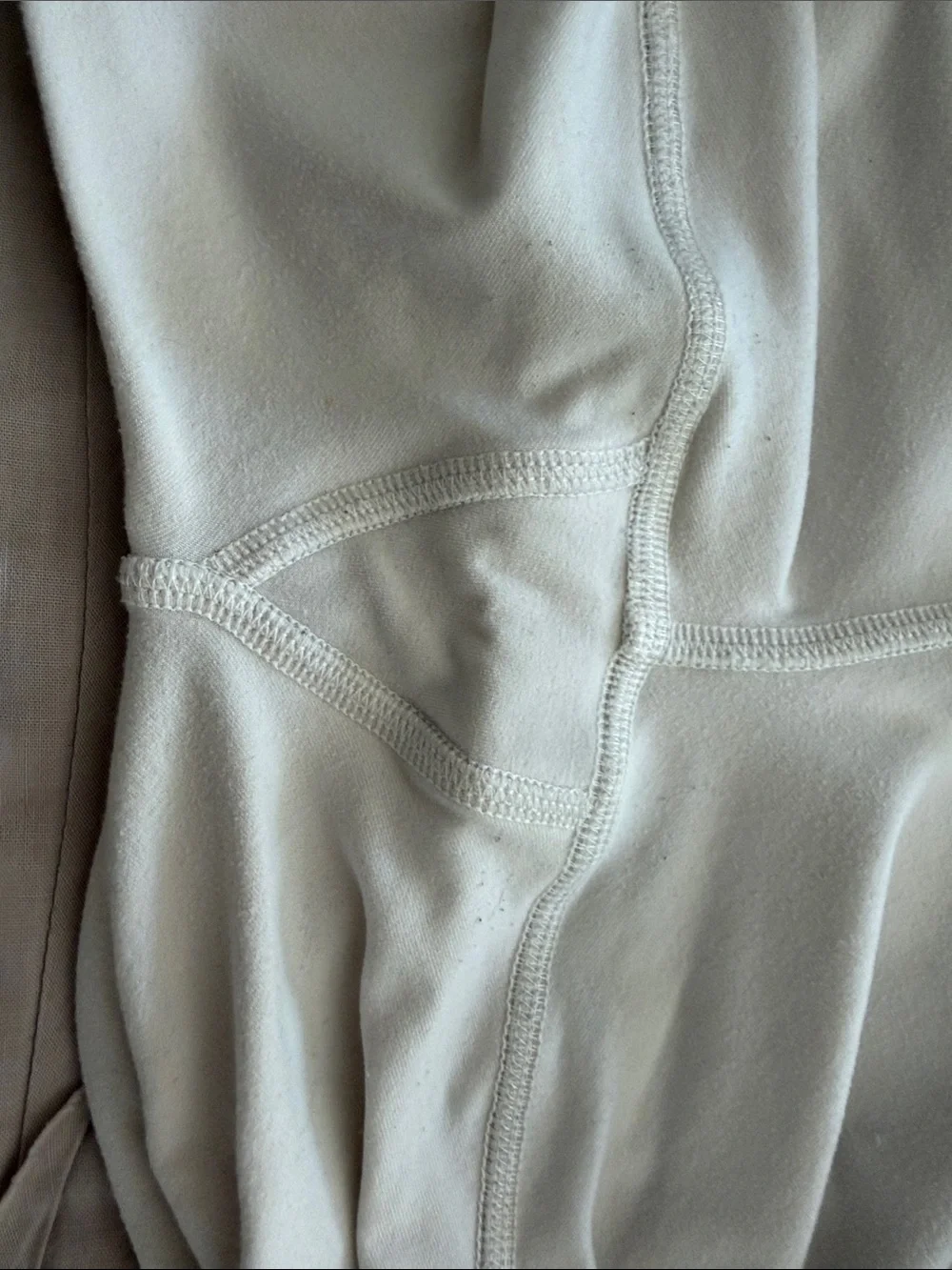 ALO Yoga super soft